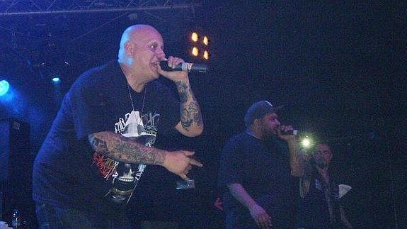 Sick Jacken, La Coka Nostra y Hablando en Plata Squad hacen vibrar a la Sala Eventual a ritmo de hip-hop