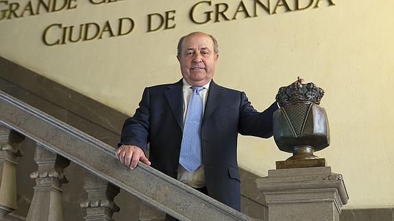 El alcalde de Granada, José Torres Hurtado.