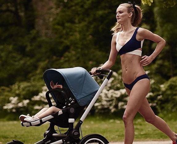 Un anuncio de carritos de bebé pone en pie de guerra a mamás de medio mundo