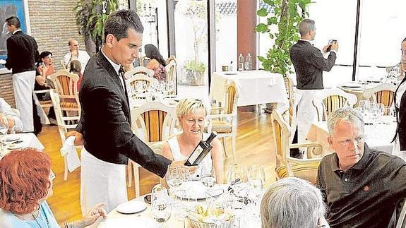 Alumnos, en el restaurante. 