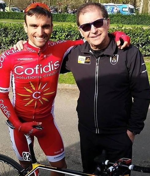 Souvirón posa con Luis Ángel Maté en el pasado Tour de Francia. 