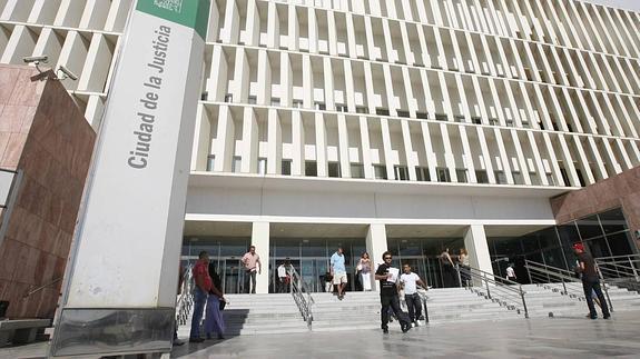 A punto de ser juzgado en la Audiencia Provincial, el Supremo apreció la falta de algunos trámites