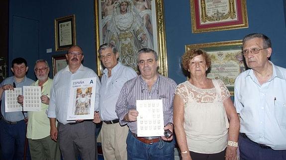 Presentación del sello de Correos conmemorativo.