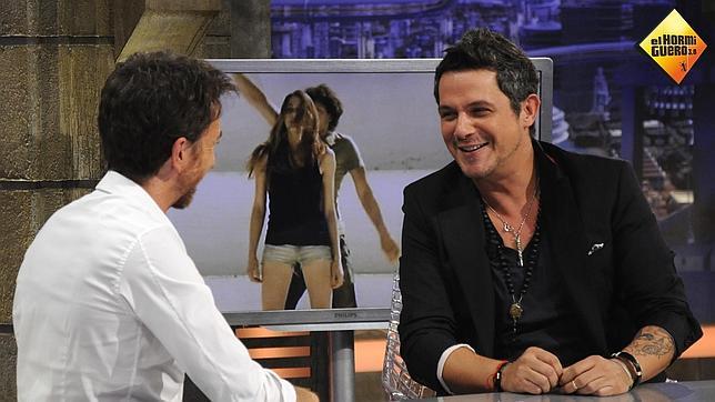 Alejandro Sanz y Pablo Motos, en un momento de la entrevista. 