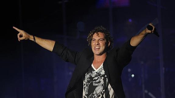 David Bisbal, "indignado" niega rotundamente las acusaciones de participar en una  trama de prostitución ilegal