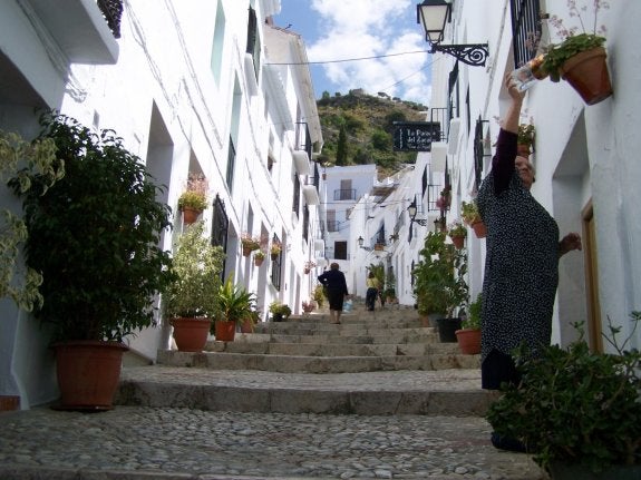 El Barribarto, como es conocido popularmente el casco antiguo de Frigiliana, conserva su arquitectura típica de origen árabe. :: e. cabezas