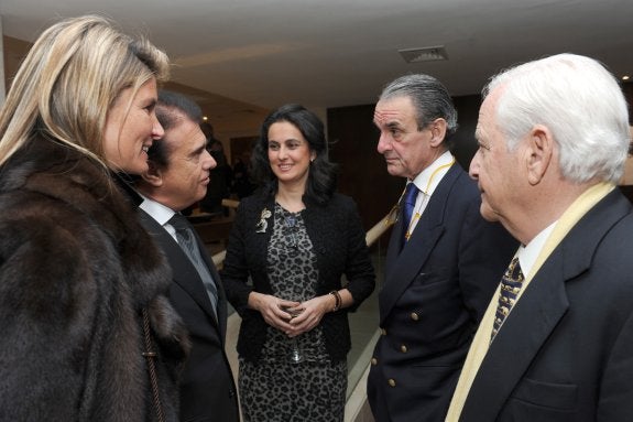 Mario Conde estrena película sobre su vida... a punto de romper con su mujer