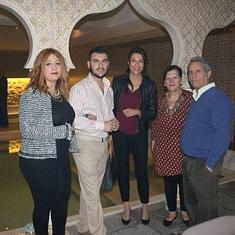 Los promotores junto con la alcaldesa, en el espacio.
