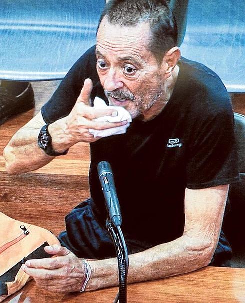 Julián Muñoz, durante el juicio del 'caso Fergocon', al que posteriormente le eximieron de asistir por su estado de salud. ::