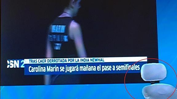 El marco en el que aparecen los intérpretes de signos lleva más de un mes vacío