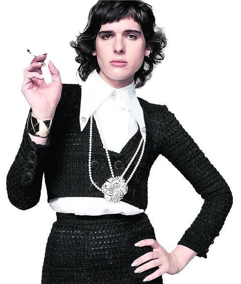 Hari Nef, de 23 años y 1,77 de altura.