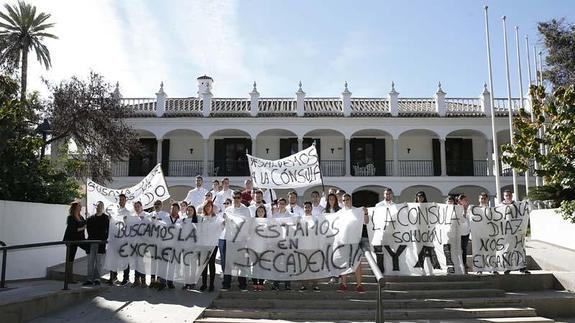 Los alumnos de La Cónsula, en una de las protestas realizadas este mes. 