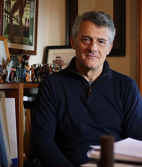 «Hoy se aprende a ser profesor con la práctica y eso lo sufren los alumnos»