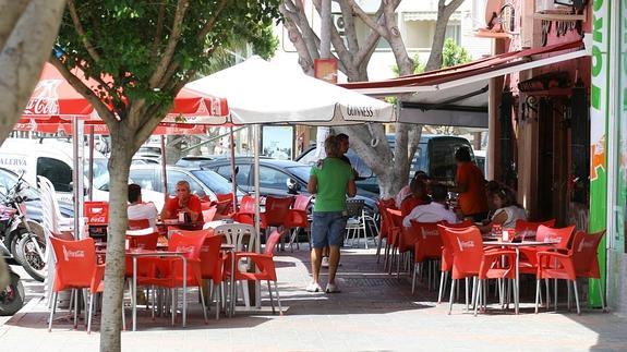 Teatinos: otro punto caliente donde crece el fenómeno 'terraza'