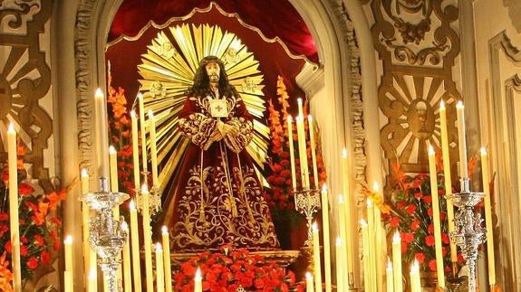 Cristo de Medinaceli, en una imagen de archivo en la parroquia de Santiago. 