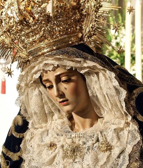 Imagen de la Virgen del Amor, titular de la Cofradía de Jesús El Rico. 