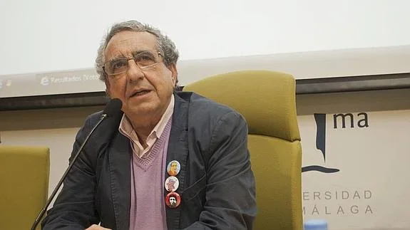 El rector José Ángel Narváez. 