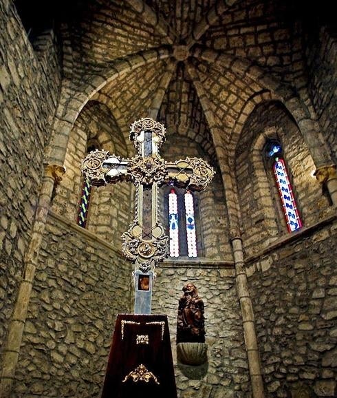 El ‘Lignum Crucis’ de Santo Toribio, en Liébana, es el trozo de la cruz más grande que se conserva en todo el mundo.