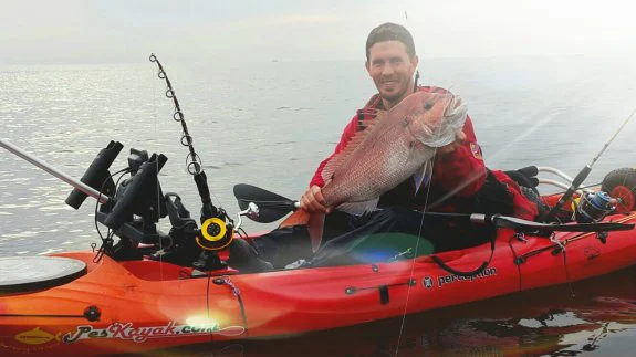 La pesca desde kayak y el ejemplo de Leandro