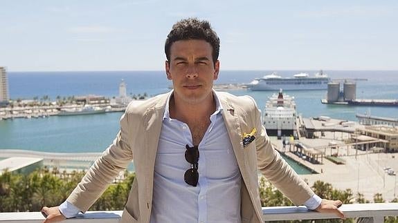 Mario Casas, en la terraza del Málaga Palacio.