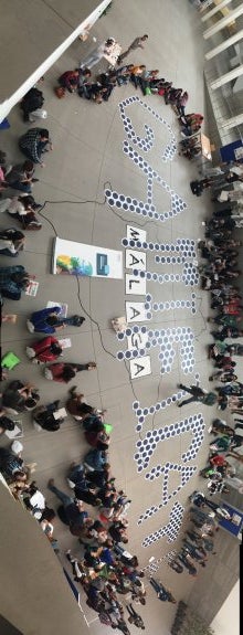 Expertos destacan los valores del juego en el aula para aprender y establecer retos constantes. :: A. Peláez
