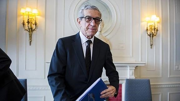 Braulio Medel lleva 25 años al frente de la mayor entidad financiera andaluza. 