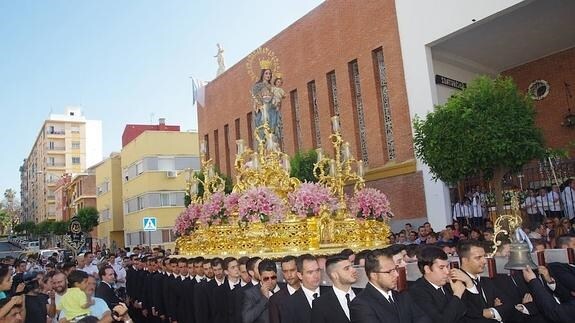 Procesión de María Auxiliadora