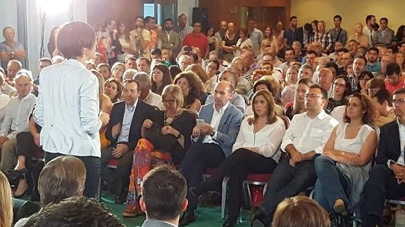 Díaz presenta al PSOE como el único garante de las políticas sociales frente “al mentiroso” de Rajoy