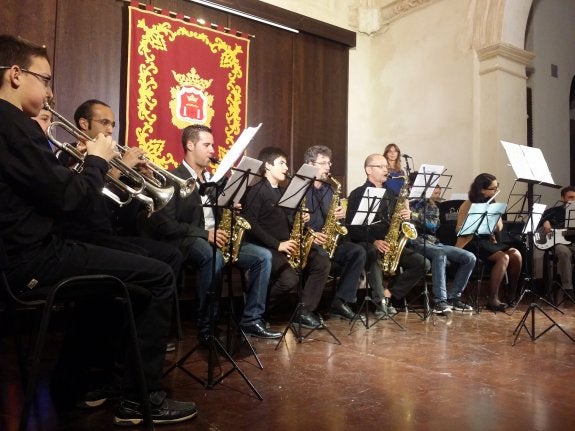 La Big Band de Ronda se inspira en las formaciones orquestales surgidas en Nueva Orleans en la década de los años 20. 