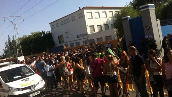 Colas de asistentes al concierto de Marc Anthony el 9 de julio.