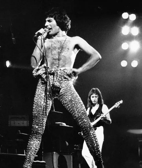 El líder de ‘Queen’, en una actuación en el Wembley Arena de Londres en mayo del 78.