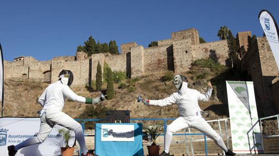 La esgrima compite en Málaga en defensa de los afectados por lesiones medulares