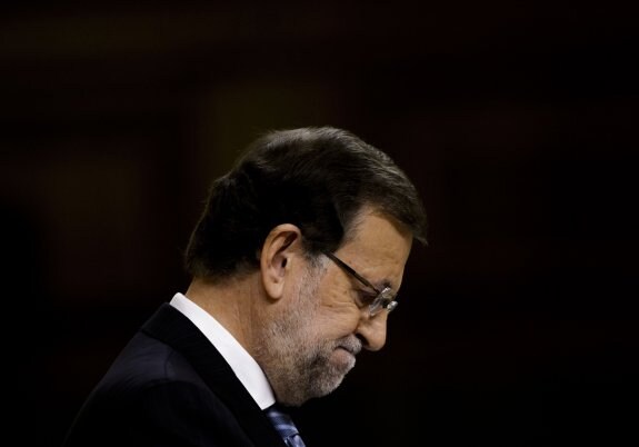 Rajoy, en el pleno sobre corrupción del 27 de noviembre de 2014, un día después de la dimisión de la ministra Ana Mato. :: Dani pozo / afp