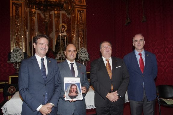 Presentación de La Saeta en la capilla de Mena. :: sur