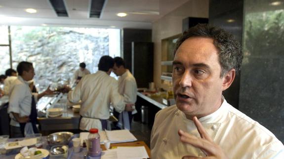 Ferran Adrià cambia los fogones por los pupitres