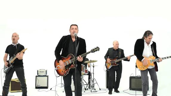 Motel Caimán, durante el rodaje de su nuevo videoclip.