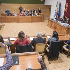 El pleno aprobó de forma provisional el PGOU, ahora pendiente de la resolución de la Junta, en febrero.