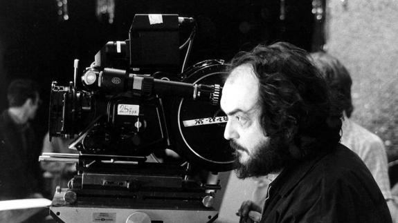 Stanley Kubrick en un momento del angustioso rodaje de ‘El Resplandor’. 