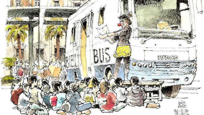 'Málaga a trazos': Arma de instrucción masiva