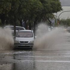 Balsas de agua en la carretera Azucarera-Intelhorce.
