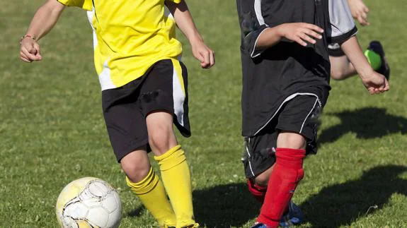 El detenido entrenó a las categorías inferiores de varios clubes de la provincia.