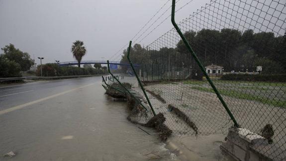 La finalización de un canal inacabado evitaría que se inunde la antigua N-340