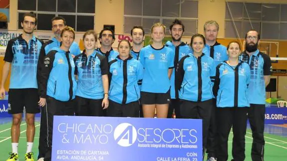 Jugadores del Bádminton Benalmádena.. Vídeo. Resumen del partido.