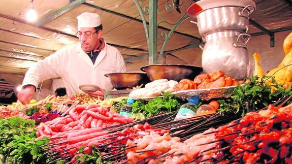 Vendedor de comida en Jmaa El Fna, Marrakech.