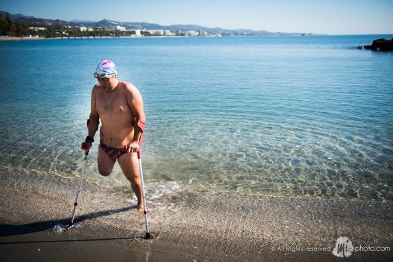 Mérida, en un entrenamiento en la playa de Marbella.