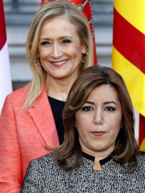 Cristina Cifuentes y Susana Díaz. :: efe