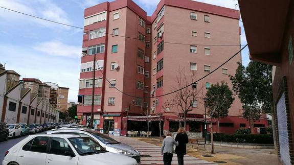 Una toma provisional de luz que va para largo