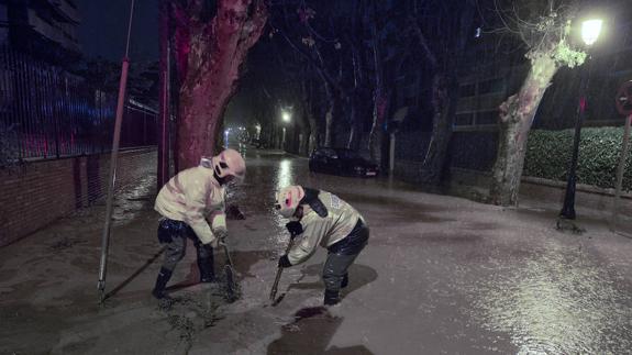 Efectivos en la zona Este.