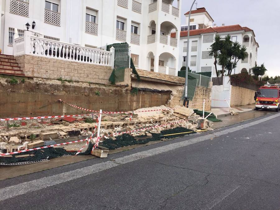 Caída de un muro en Torremolinos