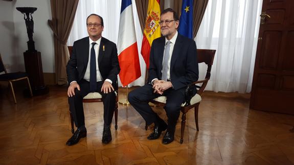 Rajoy y Hollande, en la foto previa a su reunión. 